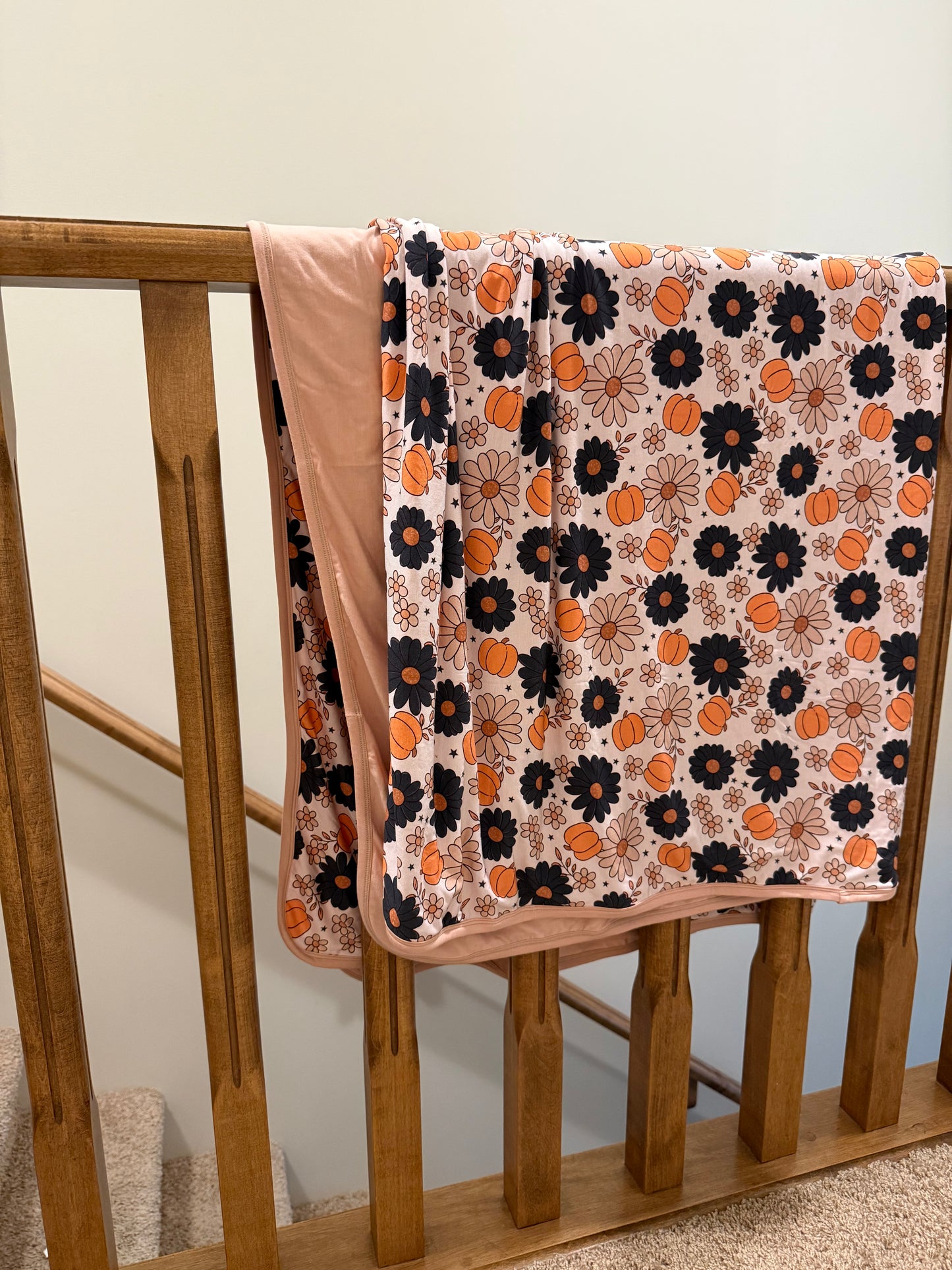 pumpkin petals blanket (50x50)