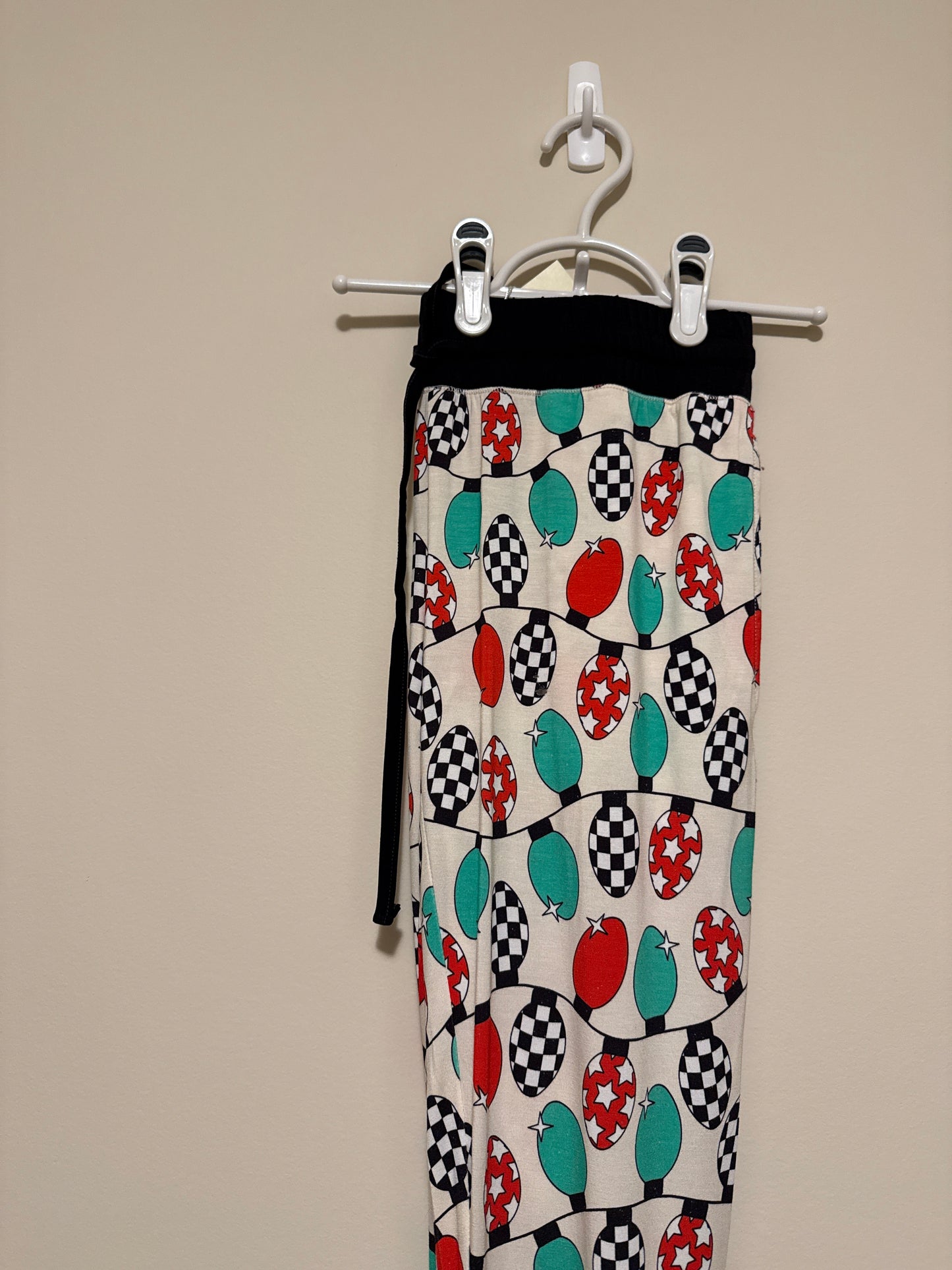 lighten up adult pants (flaw)