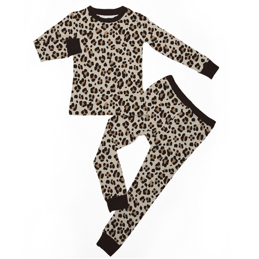 spotted snuggles two piece pjs