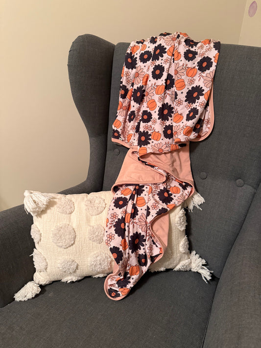 pumpkin petals blanket (50x50)